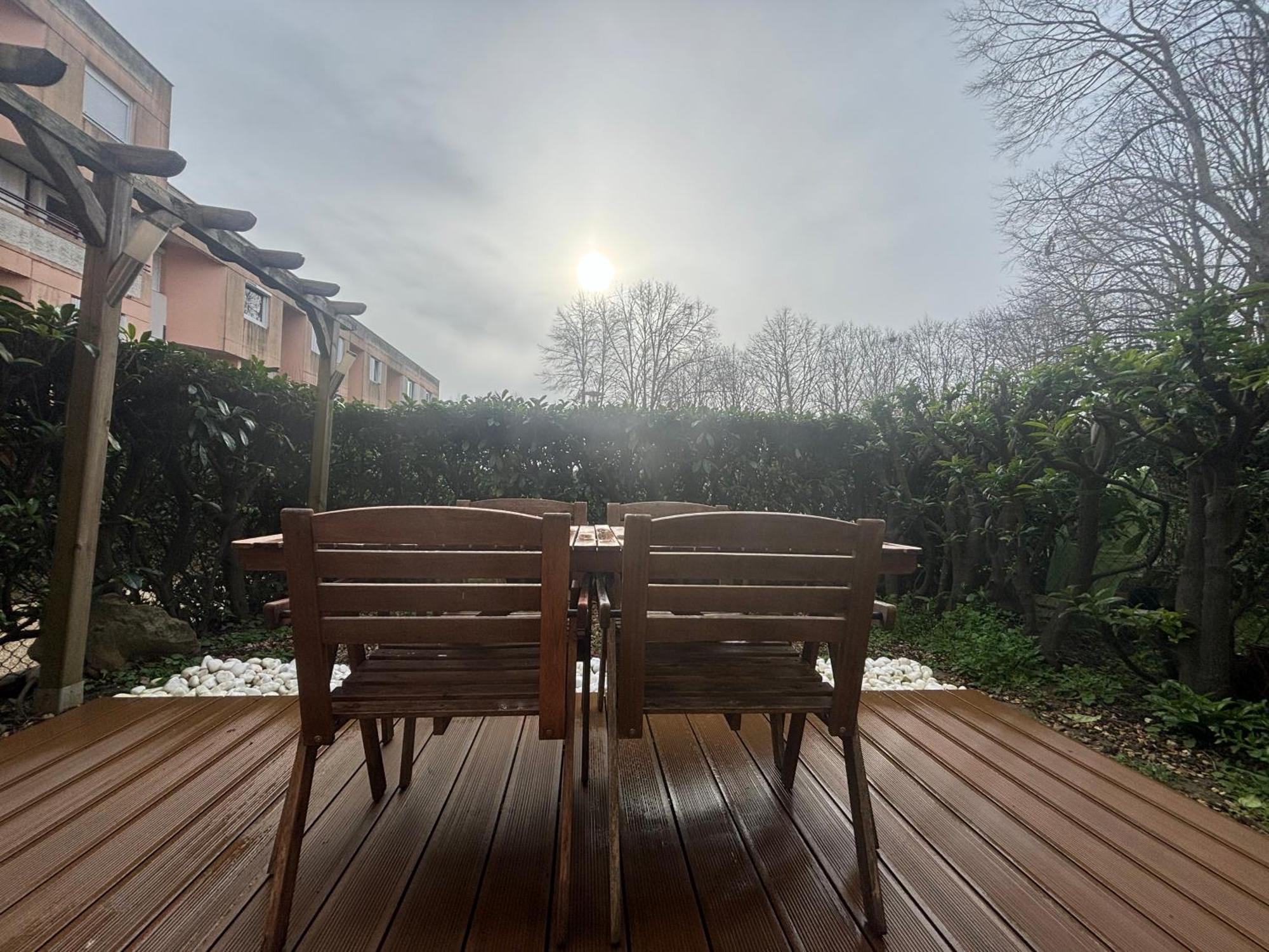 Apartament F2 Avec Terrasse, Parking Gratuit Guyancourt Zewnętrze zdjęcie